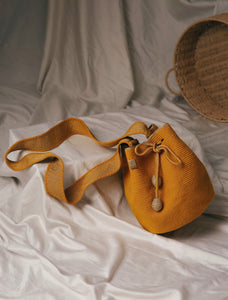 Iconic Medium Woven Bag
